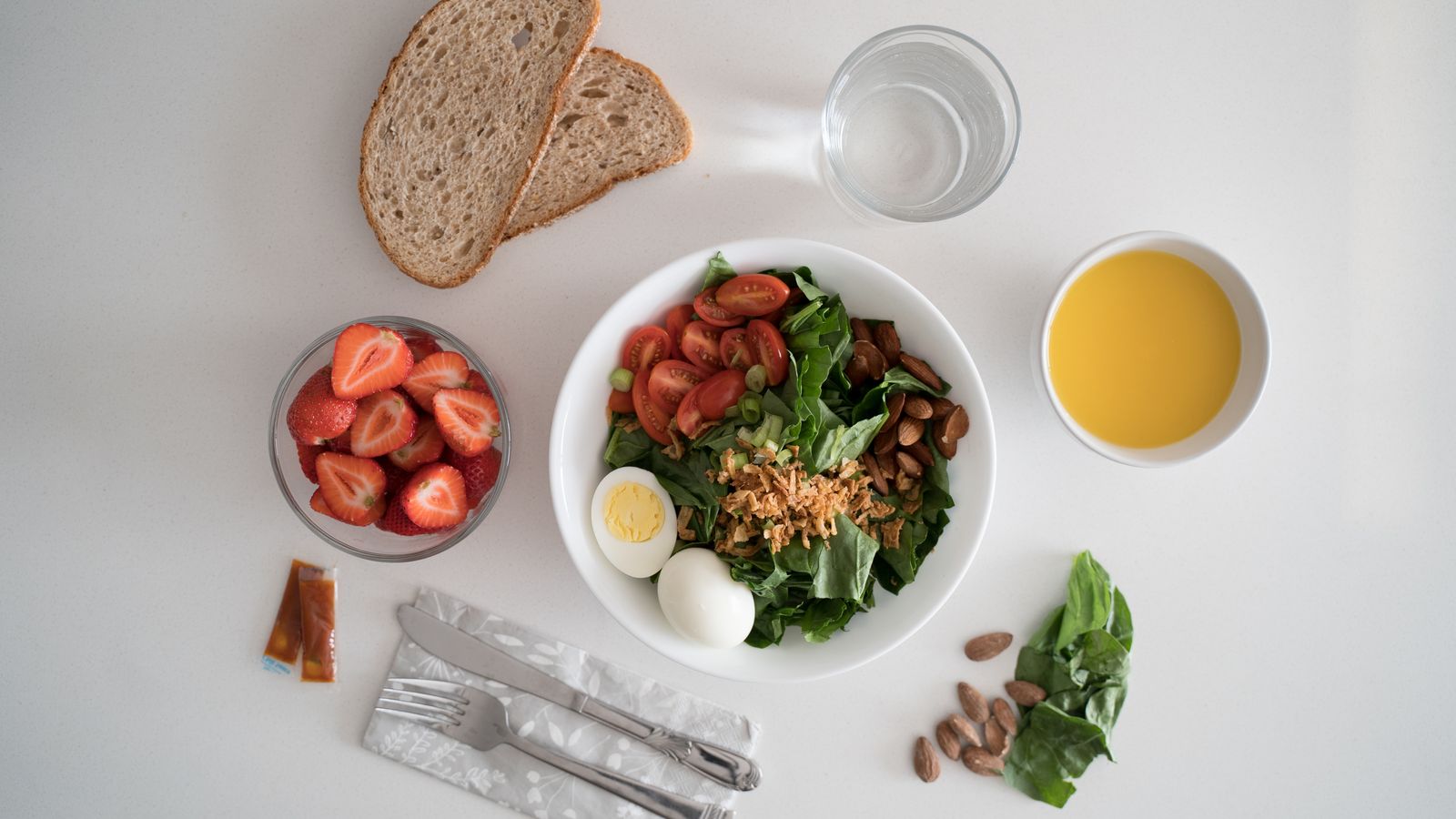 Magnesium-rich everyday foods: almonds, leafy greens, whole grains